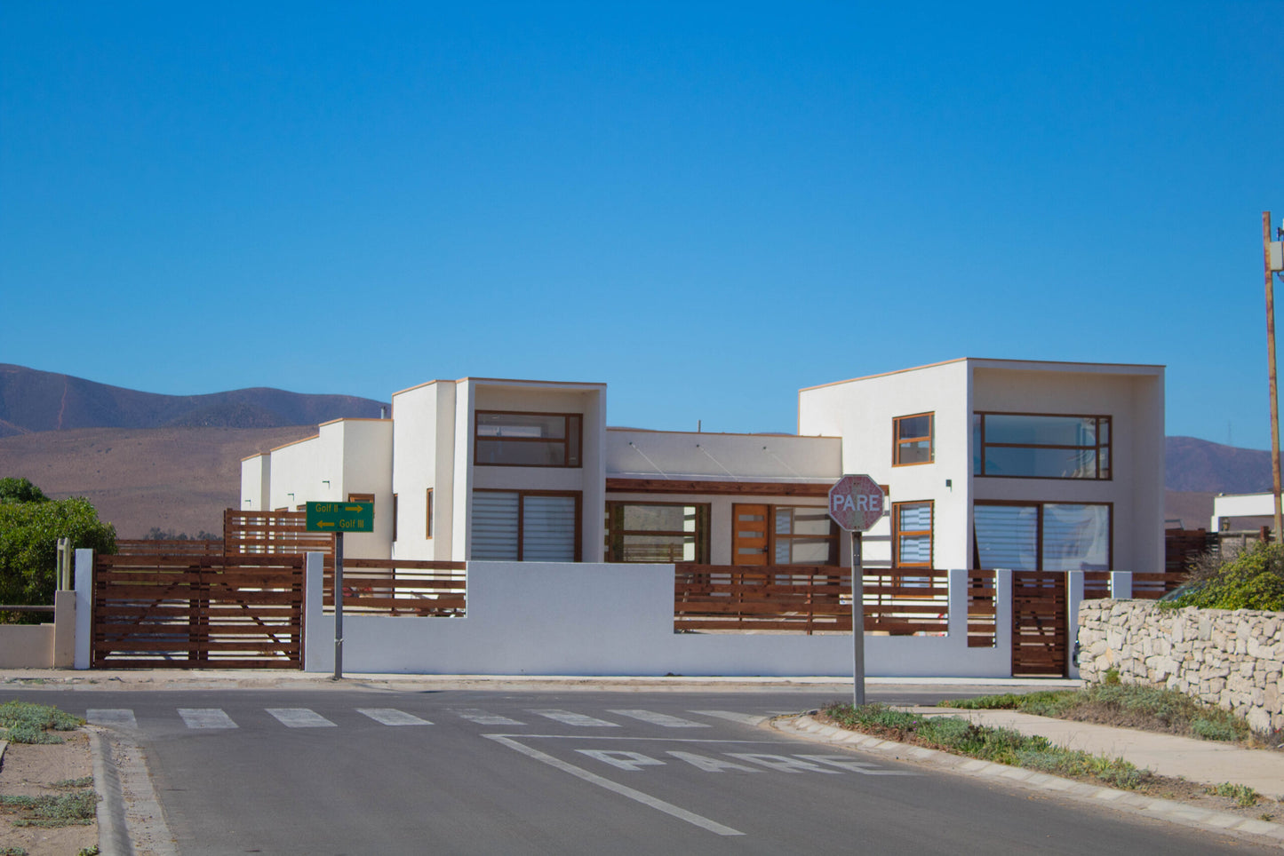 NUEVOS AIRES-SERENA GOLF / LA SERENA